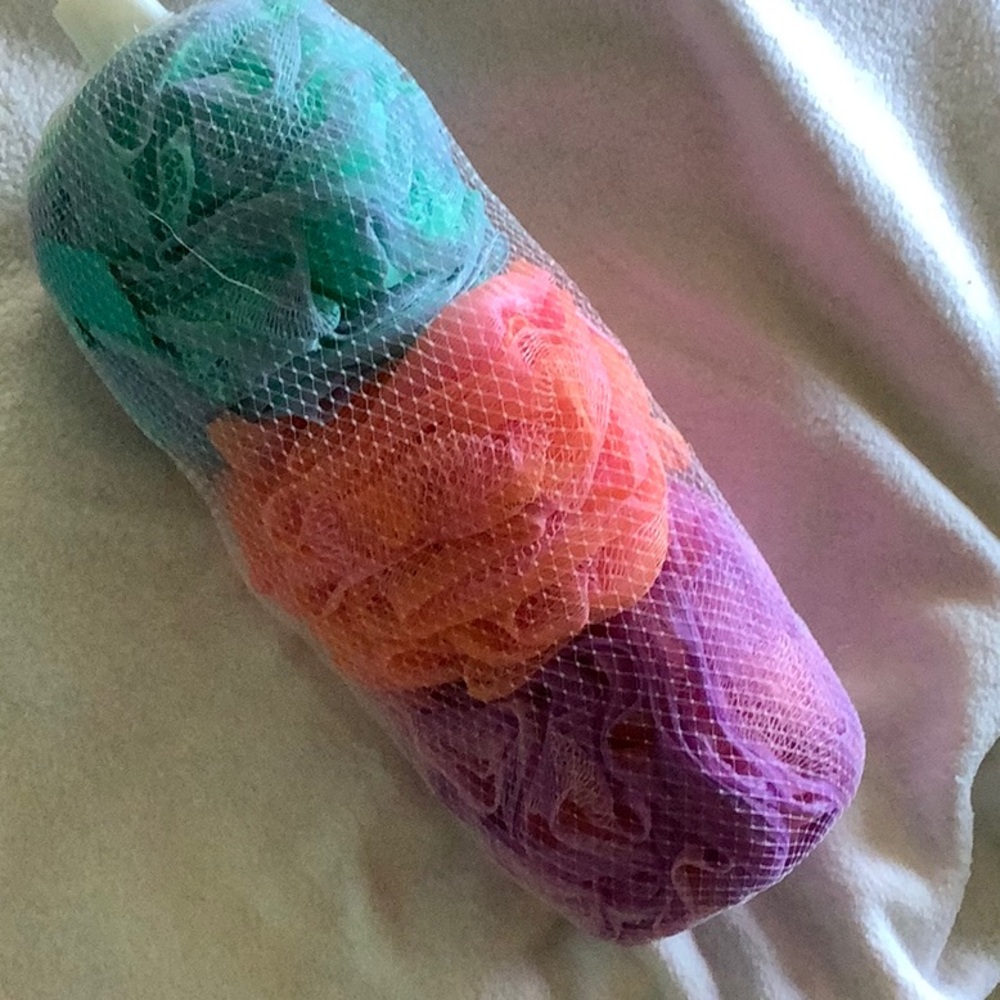 Green and Orange Bath Tools Set